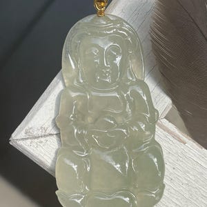 Certified 18K Gold Jadeite Guan Yin Pendant – Yellowish Green Lady Buddha Necklace
