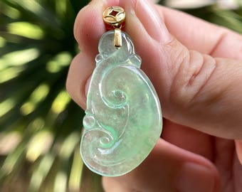 Certified Icy Light Green Jadeite Ruyi Pendant – 18K Gold, Glassy Texture