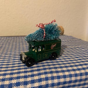 Altered, Vintage, Lledo, Days Gone, Castrol, Oil, Advertising, 1934, Dennis, Delivery, Van, Collectible, Christmas Tree, Ornament, Gift, Men