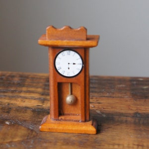 Vintage, 1:12th Scale, Dolls House, Wooden, Wall Clock, Mantle Clock, Ornament, Display, Miniature, Collectible, Scale Model, Gift, Daughter
