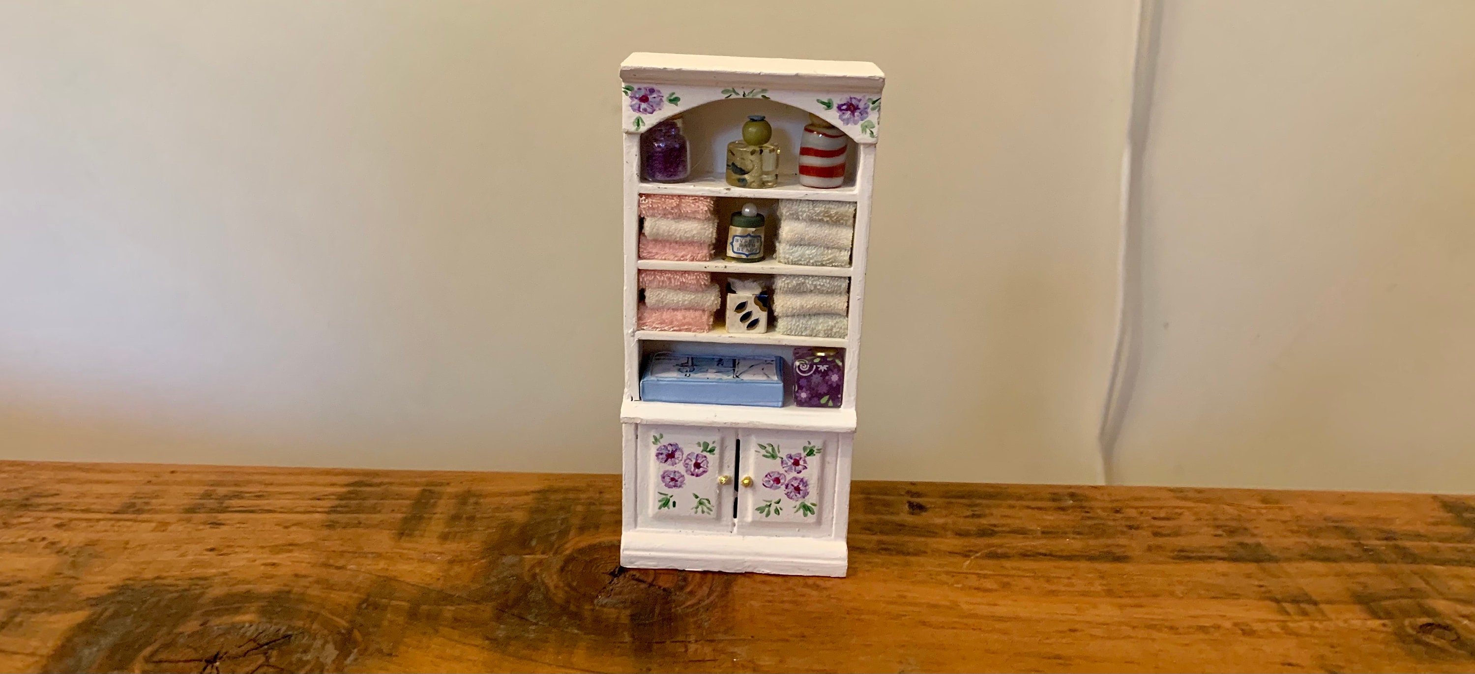 ヴィンテージ、手描き、1:12 スケール、ドールハウス、ミニチュア