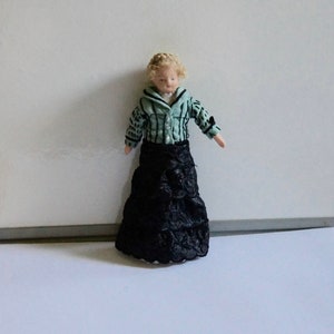 Vintage, Victorian, 1:12th Scale, Dolls House, Figurine, Doll, Victorian, Edwardian, Lady, Woman, In OOAK Dress, Scale Model, Miniature, Mum
