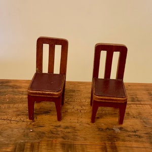 Vintage, 1:16th Scale, 12th Scale, Dolls House, Miniature, Pair Of Wooden, Chairs, Modern, Mid Century, Victorian, Edwardian, Miniatures