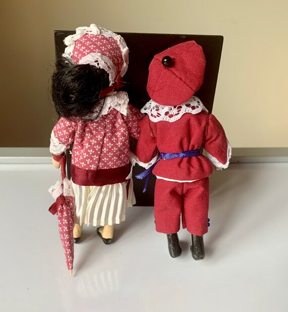 1/12 Scale Victorian Lady Doll - Porcelain With Moveable Joints, Red Coat & Bonnet - 15cm Tall, By Streets Ahead