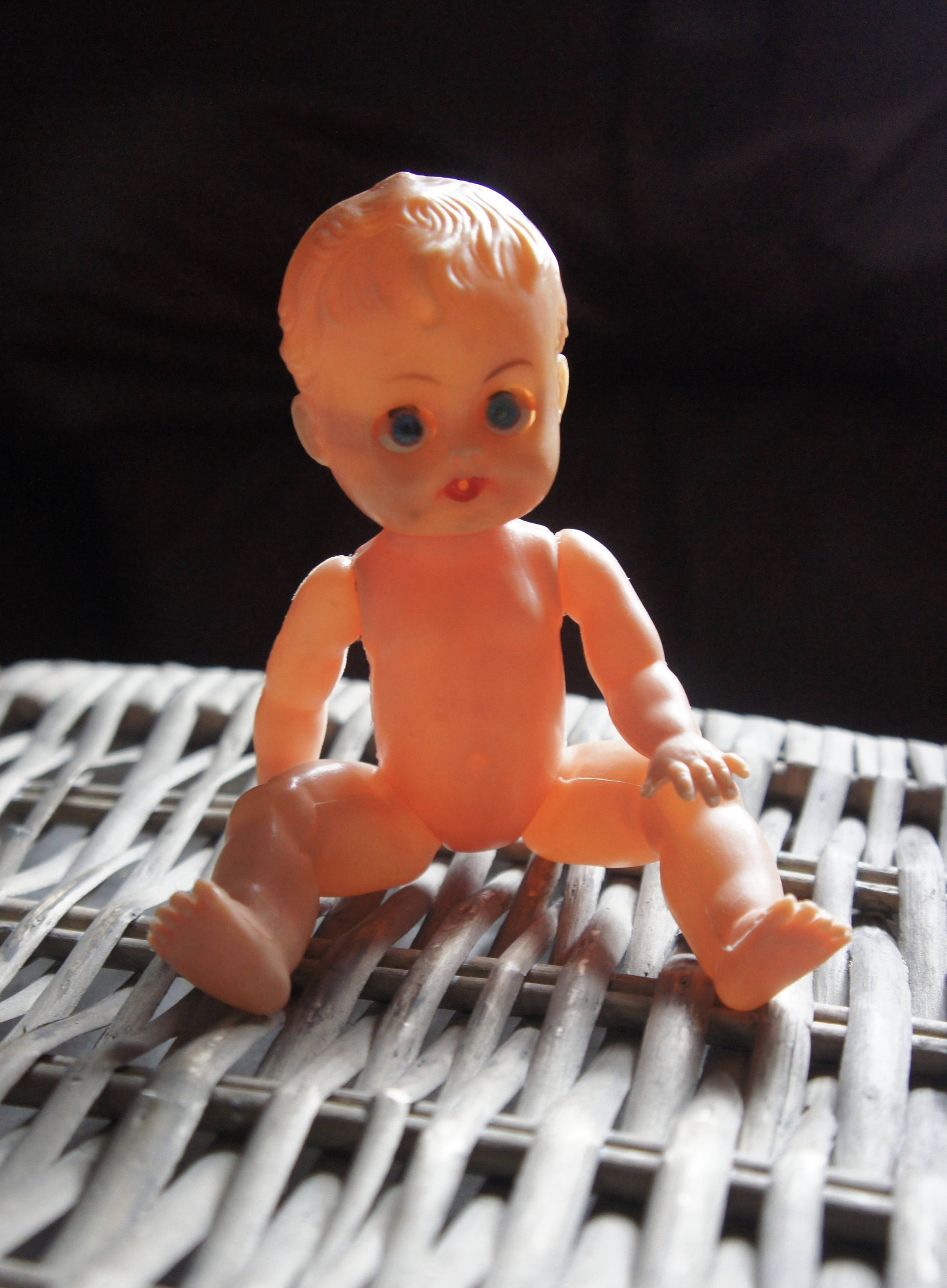 * antique baby doll ୨୧ * 小さな陶器製 の女の子 Vintage Plastic Baby Doll, Retro, Collectible, Toy, Gift