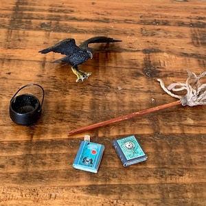 Vintage and Handmade, 1:12th Scale, Dolls House, Witch, Accessories, Spell Books,  Crow, Broomstick, Cauldron, Halloween, Dollhouse, Display