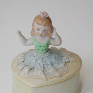 Vintage, Valentine, Heart ,Porcelain Girl In Lace Skirt Trinket Dish With Lid, Collectible, Gift, Wife, Girlfriend, Mother, Daughter, Sister