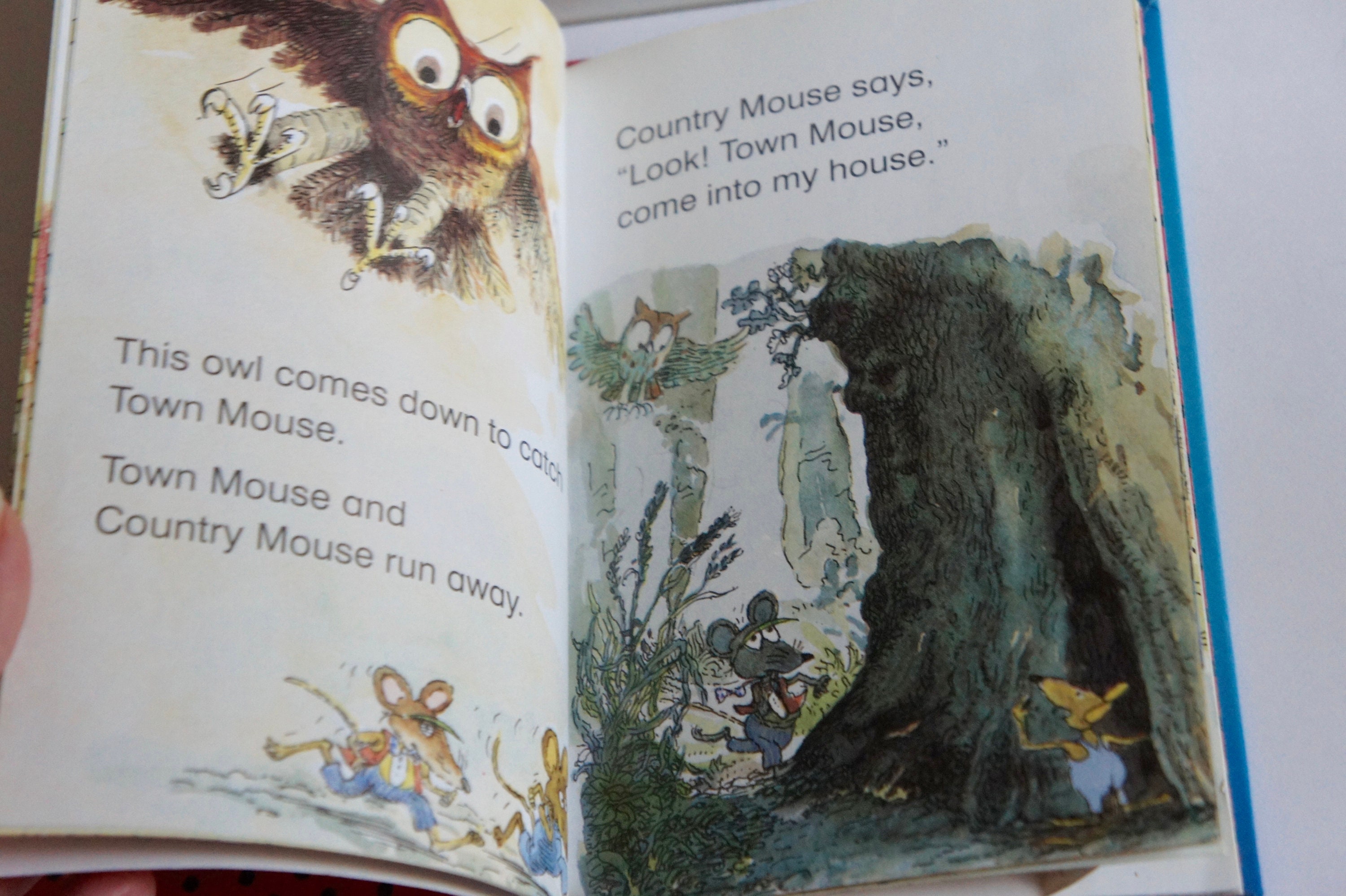 Vintage, 1990s, Ladybird, Read It Yourself, Town Mouse and Vintage, 1990s, Ladybird, Read It Yourself, Town Mouse and