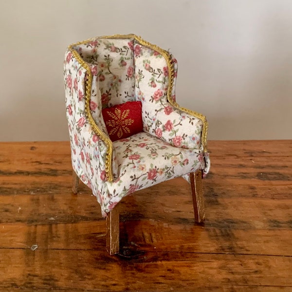 Vintage, 1:12th Scale, Dolls House, Miniature, Pink Floral Fabric, Arm Chair, Seat, With Red and Gold Cushion, Living Room, Furniture, Gift