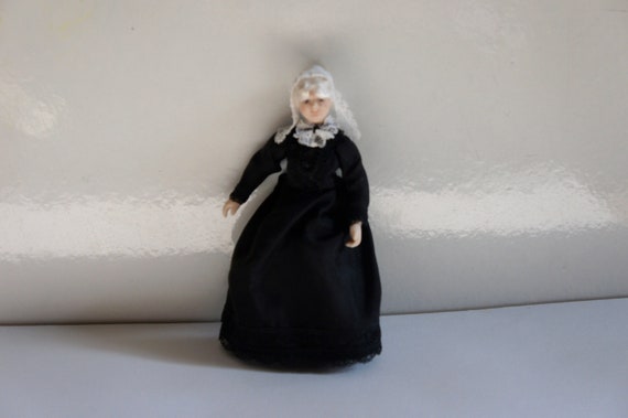 Vintage, Artisan, Jill Nix, Handmade, 1:12th Scale, Dolls