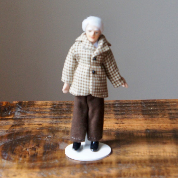 Vintage, 1:12th Scale, Dolls House, Gentleman, Grandfather, Old Man, Doctor, Figurine, Doll, Victorian, Edwardian, Modern, Miniature, Gift