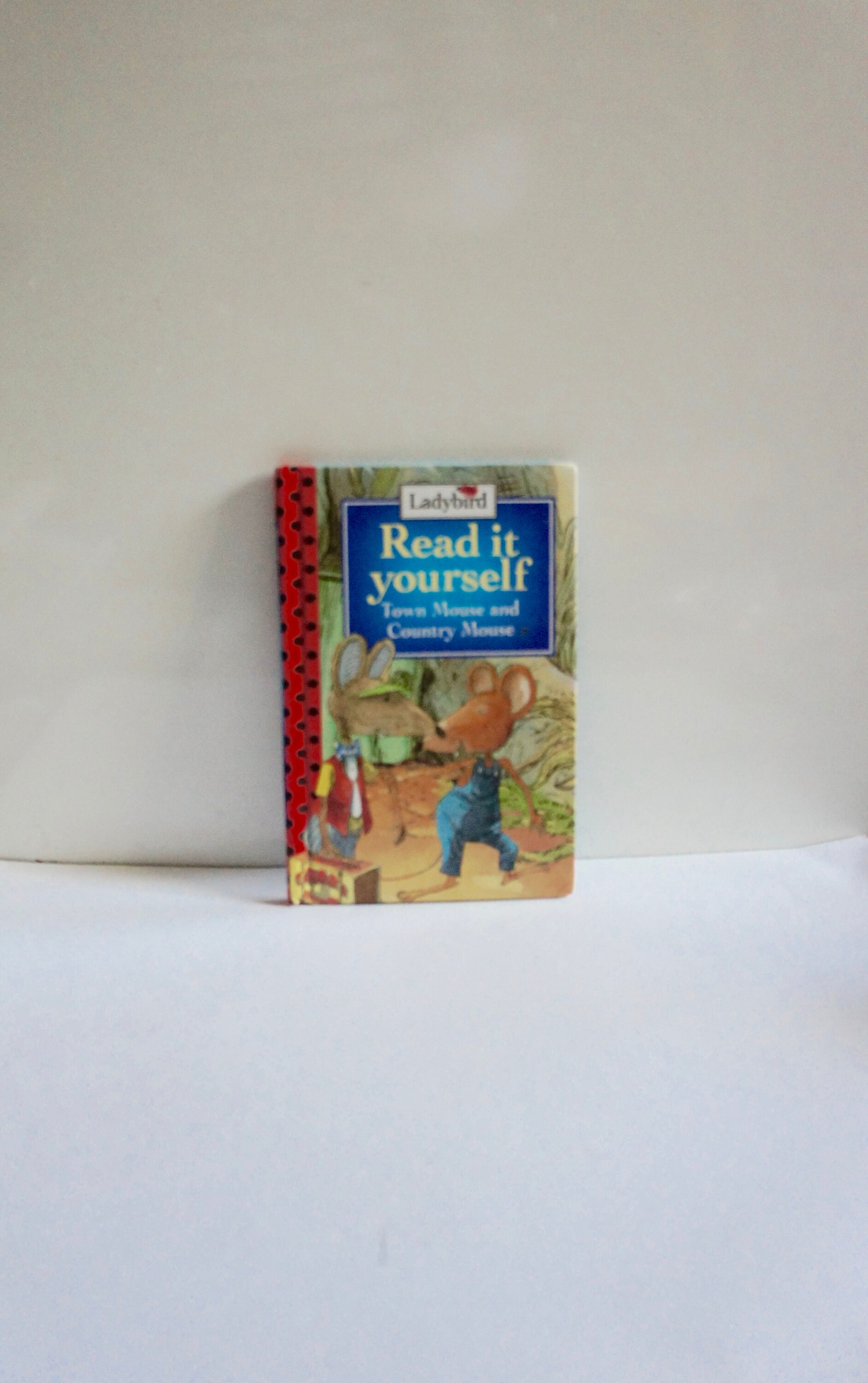 Vintage, 1990s, Ladybird, Read It Yourself, Town Mouse and Vintage, 1990s, Ladybird, Read It Yourself, Town Mouse and