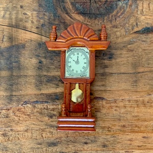 Vintage, 1:12th Scale, Dolls House, Wooden, Wall Clock, Mantle Clock, Ornament, Display, Miniature, Collectible, Scale Model, Gift, Daughter