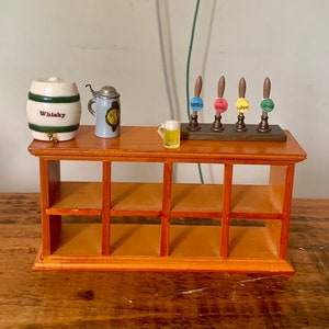 Vintage, 1:12th Scale, Bar, Table, Shelves, Whiskey, Draught Beers, Tankard, Glass Of Beer, Inn, Pub, Bar, Modern, Miniature, Diorama, Gift