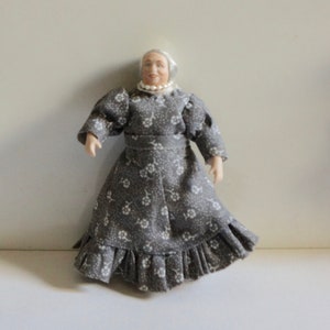 Vintage, Artisan, 1:12th Scale, Dolls House,Handmade, Older, Lady, Figure, Woman, Grandma, House Keeper, Servant, Mum, Victorian, Edwardian