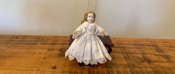 Vintage, Artisan, 1:12th Scale, Dolls House, Hand Dressed, Victorian,  Edwardian, Child, Girl, Doll, in Cream Lace Trimmed Dress, Scale Model -  Etsy
