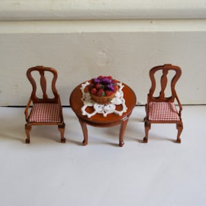 Vintage, 1:12th Scale, Handmade, Georgian, Victorian, Edwardian, Dolls House, Miniature, Circular, Table, Lace Doily, Fruit Bowl, Two Chairs