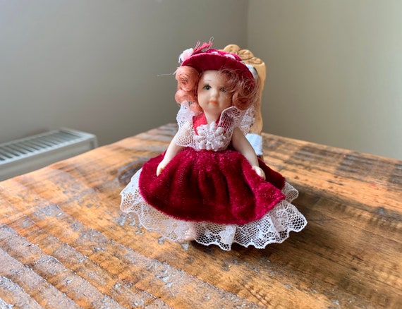 Vintage 1:12th Scale Vittoriano Dolls House Figurina Etsy Italia Vintage 1:12th Scale Vittoriano Dolls House Figurina Etsy Italia
