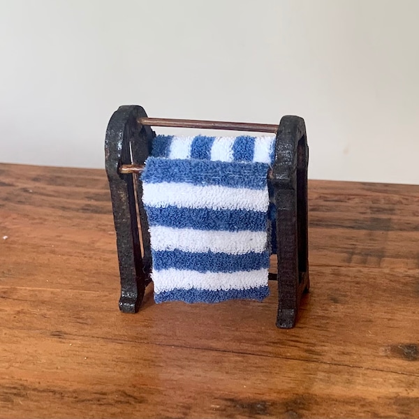 Vintage, 1:12th Scale, Dolls House, Miniature, Wooden, Towel, Rail, Holder, Laundry Airer, With Towel, Bathroom, Home Decor, Laundry Room