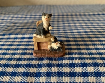 ヴィンテージの青と白の陶器製猫の置物 - 高さ - 11.5 cm - Etsy 日本