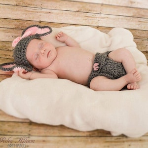 Elephant newborn outift... Hat.. diaper cover