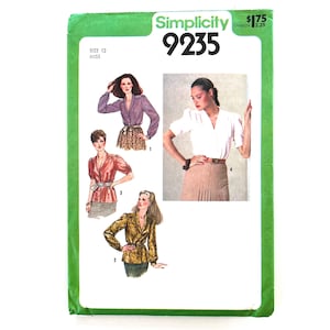 Women&#39;s Button Down Blouse Sewing Pattern Simplicity 9235 Collar Shirt Size 12 uncut