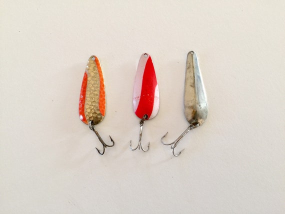 SET OF (5) VINTAGE SPOON FISHING LURES- FLASH