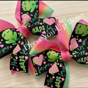 Set of 2 hair bows 3.5&quot; frog pink and light green ombre pigtail hair bow clips, infant toddler teen adult womens ladies hair bow clip