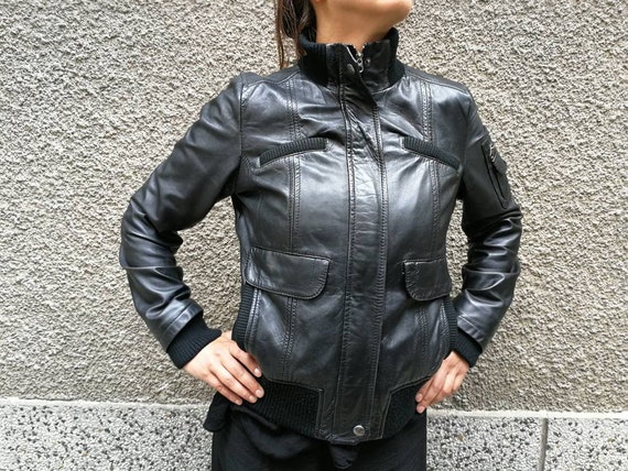 Vintage leather jacket, Black leather jacket, Fitt