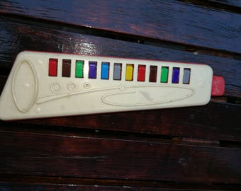 Jahrgang DDR Triola Flöte Pfeifen Spielzeug Musical Instrument Schlag Akkordeon Kinder Spieluhr Kunststoff Mundharmonika