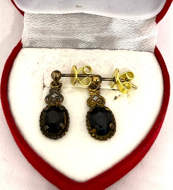 Vintage 9ct Gold Garnet Earrings - image 1
