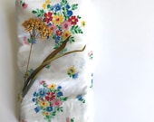 Vintage Twin Size Floral Top Sheet, 66x104