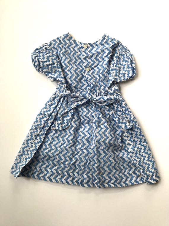 Size 18 Months - 2T Vintage Blue and White Baby D… - image 4