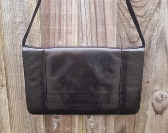 Bolso de mano/bandolera vintage de piel negra de Harrie Hendriks de los años 80, forrado en piel.