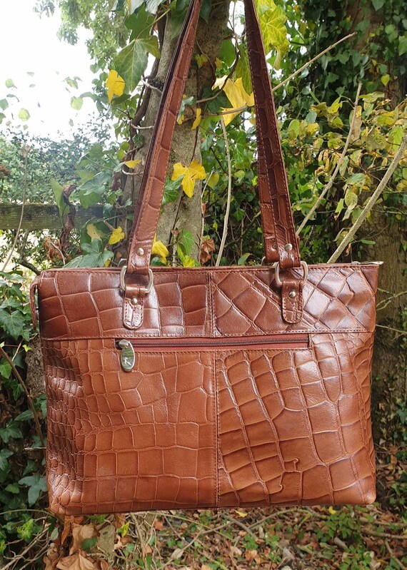 Ashwood Brown croc embossed leather tote shoulder bag… Gem