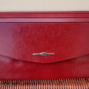 70s Red leather clutch / shoulder bag, vintage dark red leather purse, smooth red leather convertible clutch to shoulder bag, messenger bag