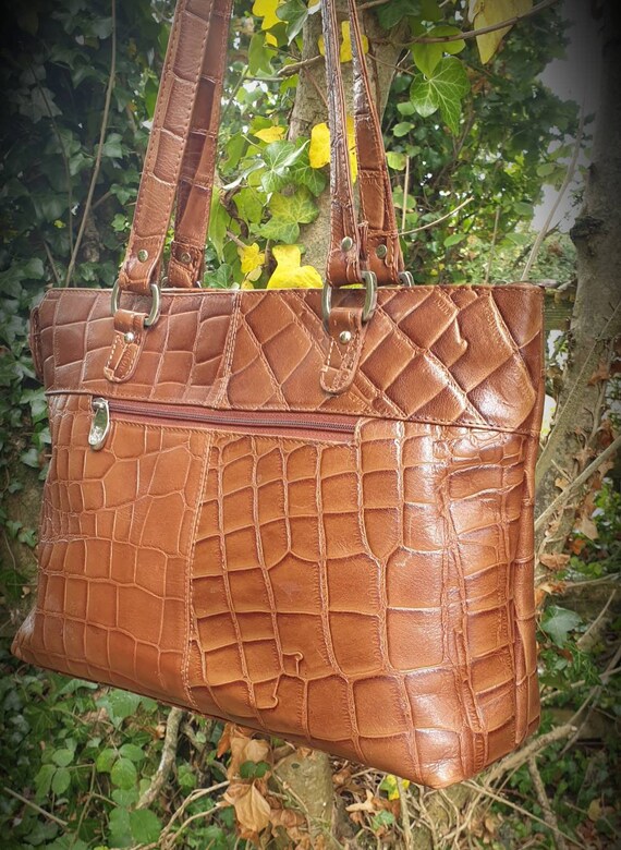 Ashwood Brown croc embossed leather tote shoulder bag… Gem