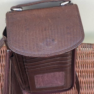 Organizer Reise-Geldbeutel. Braune Schlangendruck Leder, Reisepass authentische 80er Jahre Tasche. Braune Cross Body Messenger Bag.