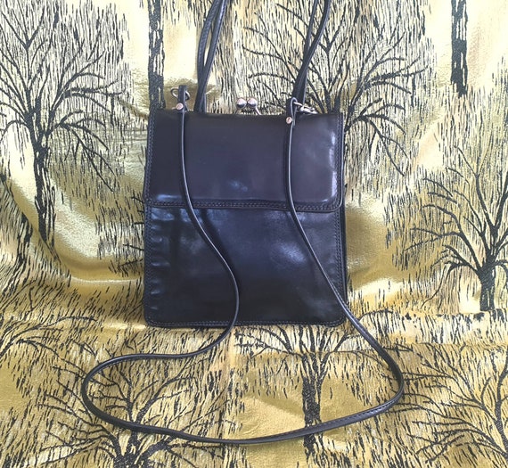 Francesco Biasia Black leather designer purse, cr… - image 2