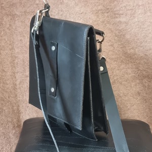 Vintage smooth black leather cross body messenger bag. Vintage Zara Satchel shoulder bag, Man Bag, Gift for Him Her.
