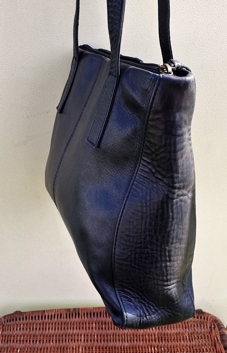 jobis navy leather backpack