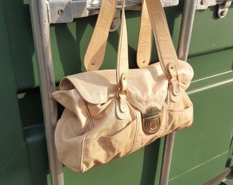 Light cream leather Hobo Handbag. Pale Beige leather Satchel Shoulder Purse by Charles David