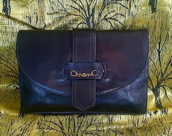 80s Bally Boutique Envelope clutch bag with Pigskin lining. Vintage Bally Black Italian Leather purse.