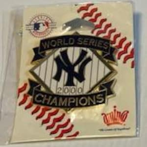Pin Collection NY Yankees - Ruban Bat Ball Avec Chaîne - Made In USA