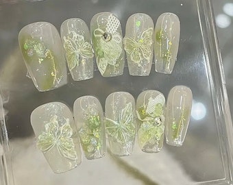 Printemps fait main vert jade ombré papillon blanc presse élégante sur les ongles Ongles de papillon Ongles en marbre Ongles verts Ongles de printemps Ongles de mariage