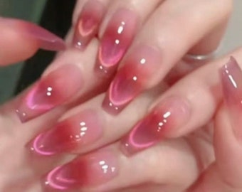 Handgemaakte kersenrode blos Ombre roze Cat Eye Aurora Press On Nails Cat Eye Nails Blush Nails Nieuwjaarsnagels