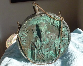 Byzantine style powder flask