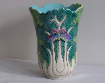 Bok Choy and butterfly vase with Tongzhi mark