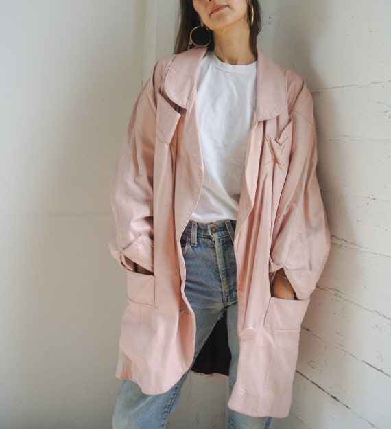 Vintage 1980s  baby pink leather oversized jacket