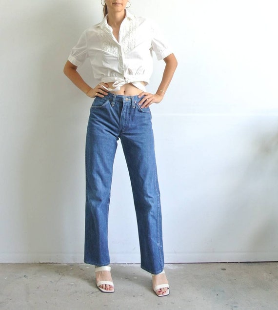 Vintage 1970s Wrangler blue denim jeans made in US